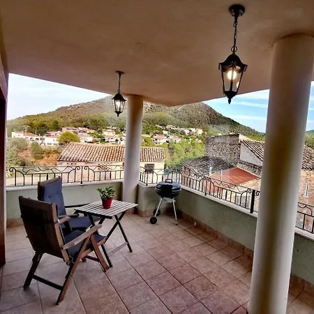 Holiday home Casa Crispetes Tales